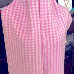 🩷🤍 NWOT Balenciaga cashmere scarf